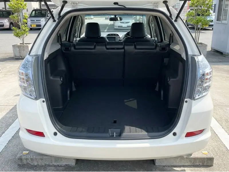 荷物が積めて、かつ乗用タイプ